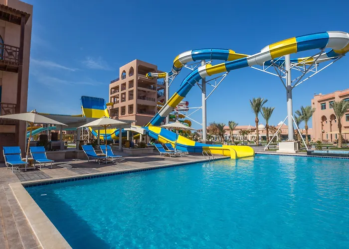 Pickalbatros Aqua Park - 4*